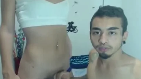 Studly lad bangs A tasty tranny
