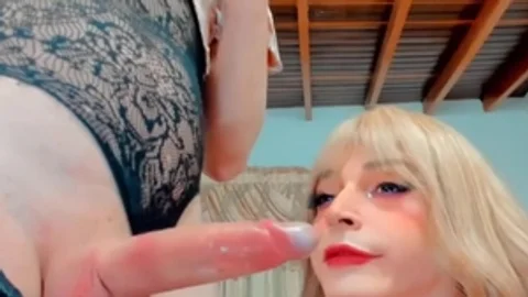 tranny friends Giving Each Other oral sex-stimulation