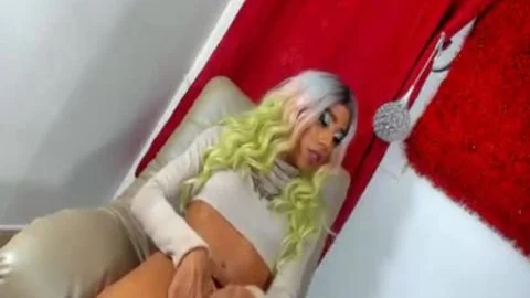 Monster 10-Pounder shemale Masturbating | In private