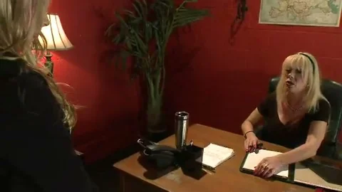 Seductive asian TS Masseuse