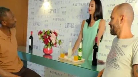 fresh TS Waitress Gabrielly Ferraz acquires A unprotected Double butthole By excited Patrons