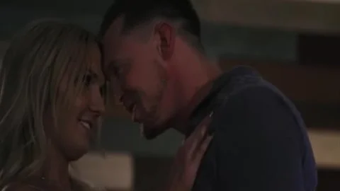 sleazy Tbabe Kayleigh Coxx blows Hunk Coeds 10-Pounder