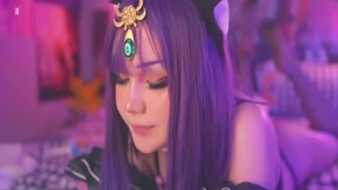 Cosplay lady-boy Princess Toying Her pooper And engulfing large Didlo