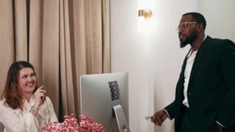 Trans Angels: Denzel's Rock-Hard Cock Entices Daisy Taylor