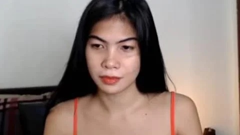 attractive ladyboy Pinay playgirl Masturbating On cam