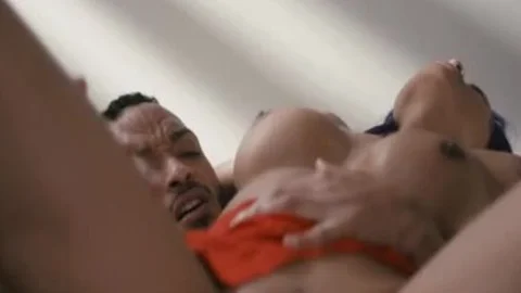 TS Superstar Ts Foxxy Puts A meaty horny ramrod Up Her arse