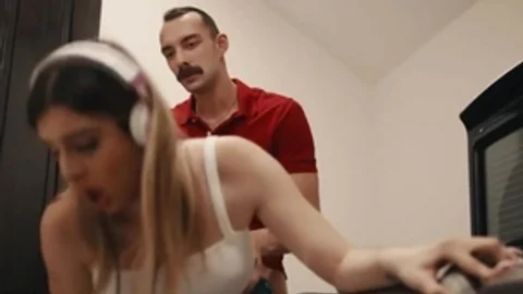 busty ladyman Ivory Mayhem Barebacked In The Laundry Room